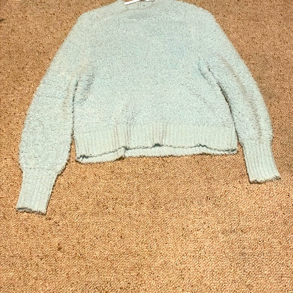CHIQ FUZZY SWEATER